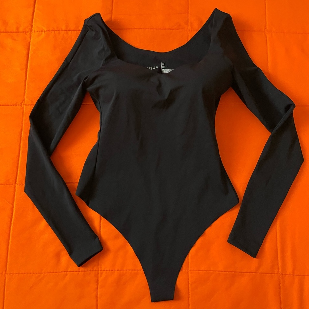Elastique Athletics Bodysuit Womens XS Black Actiwear Casual